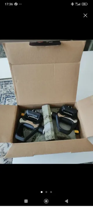 Pedales automáticos carretera