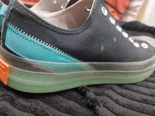 Zapatillas Converse Negras y Azules T42.5