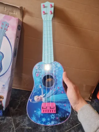 Guitarra Frozen Elsa 4 Cuerdas Juguete Niña