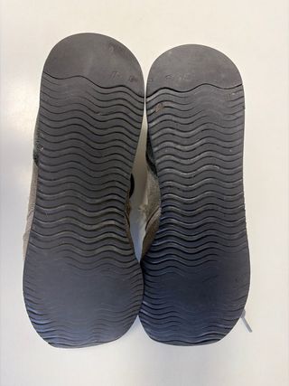 New Balance 620 Gris