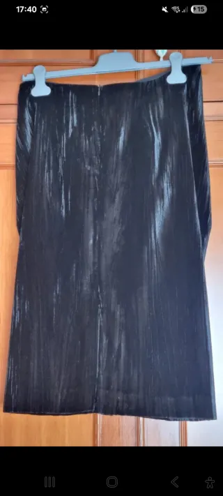 Falda negra Cherubina