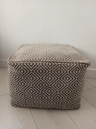 Puf cuadrado desenfundable