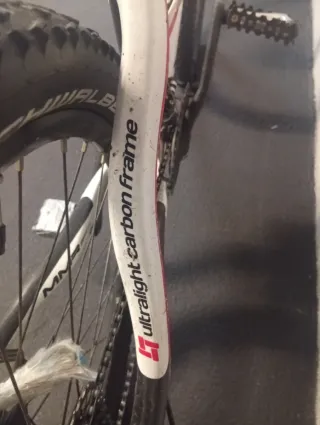 Bicicleta de montaña MMR Rakish Carbón Concept.