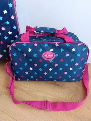Maleta cabina + bolsa viaje estrellas