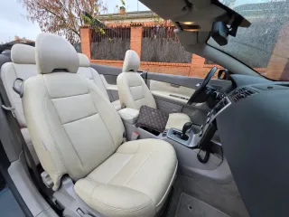 Volvo C70 D5 180 Summum 5 cilindros aut.