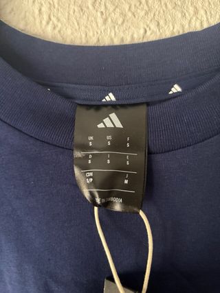 Camiseta Adidas azul manga corta nueva