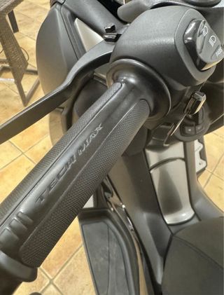 Yamaha Xmax Tech Max 125cc Negra