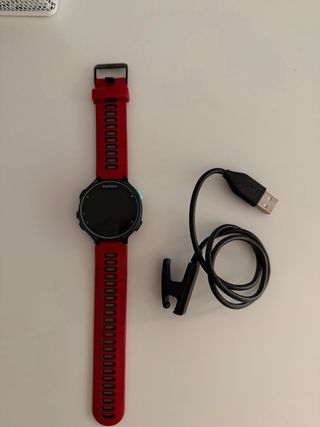 Reloj Garmin Forerunner 735XT