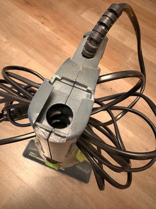 Aspiradora de mano con cable