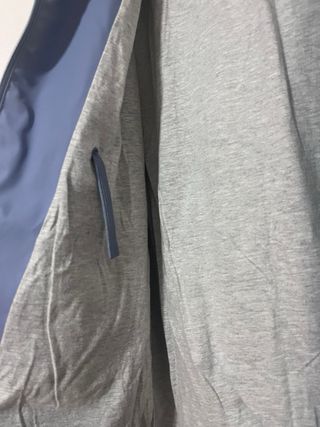 Chubasquero Kiabi Turquesa Talla 42.