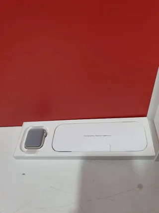 Apple Watch SE 3ª Gen *SIN ACTIVAR*