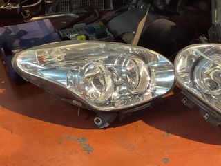 Faro Derecho Opel Combo 2013