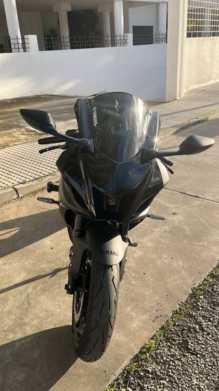 Yamaha R7 2024 A2
