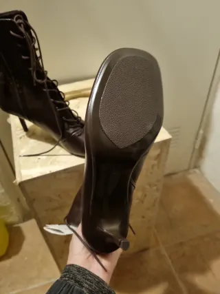 Botines Zara Marrones con Cordones Talla 39