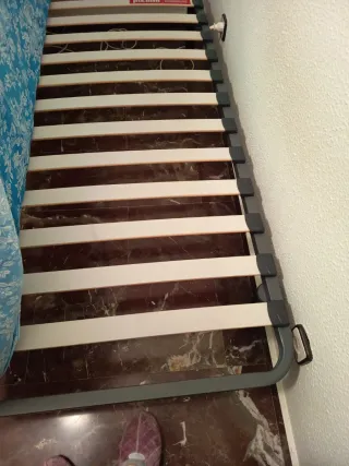 Colchón y somier con patas 90cm