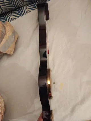 Barómetro antiguo de pared