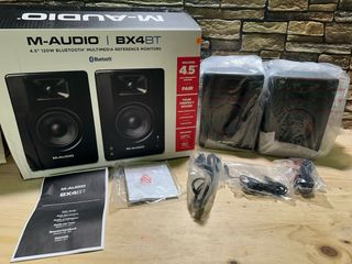 Altavoces Activos M-AUDIO BX4 BT 4.5” 120W