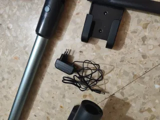 Aspirador de mano y accesorios