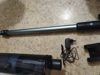 Aspirador de mano y accesorios