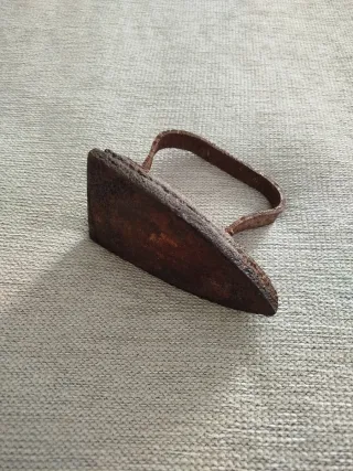 Plancha de hierro antigua