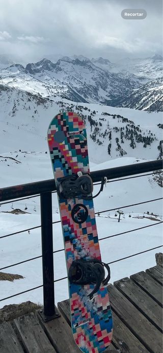 Tabla Snowboard YES 152cm + Fijaciones + Funda