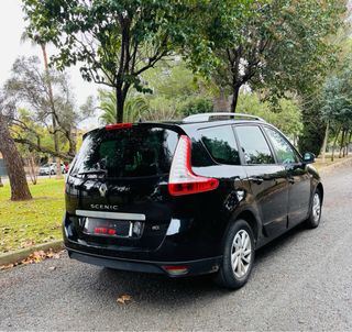 Renault Grand Scenic 2016