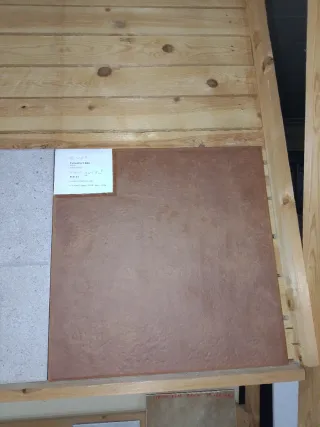 Pavimento cerámico terracota(PARAMO CUERO)