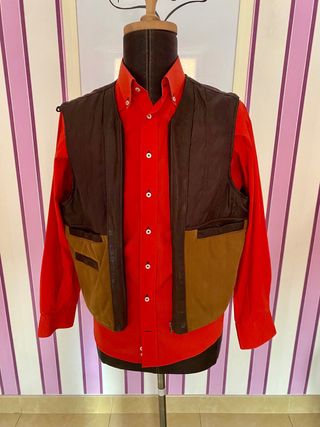 Cazadora de piel marrón con chaleco. Talla M