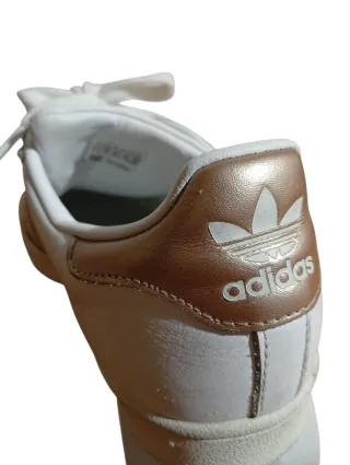 Adidas Superstar Mujer Talla 39.5 Dorado/Blanco