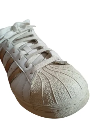 Adidas Superstar Mujer Talla 39.5 Dorado/Blanco