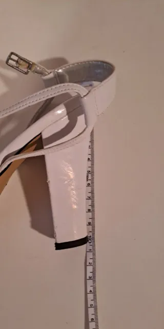 Sandali bianchi tacco alto tg. 38