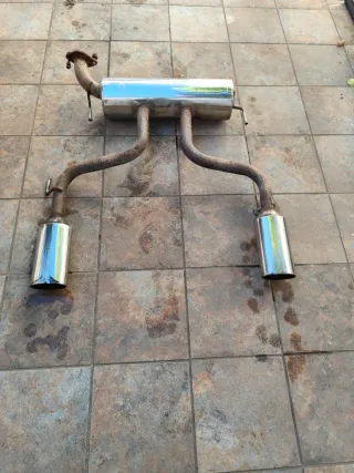 Escape artesanal Don silencioso Toyota Celica 2005