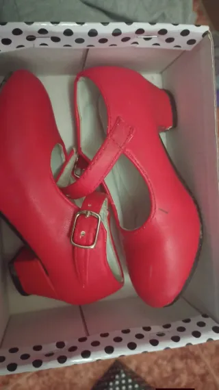 Sandalias, zapatos, deportivas Niña