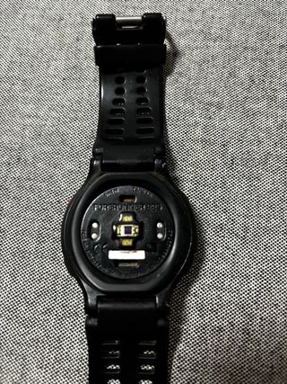 Reloj Garmin Forerunner + Cargador