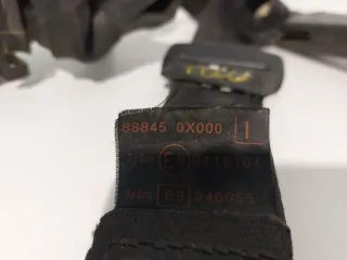 Cinturón Trasero Izquierdo Nissan Terrano 3p