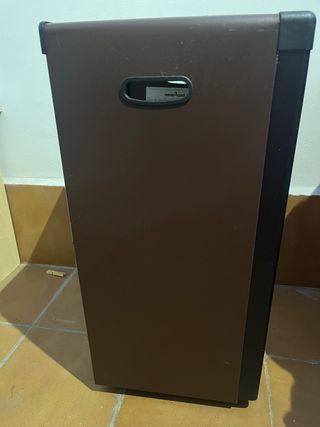 Estufa de gas butano negra