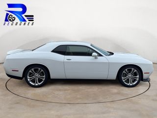 Dodge Challenger SXT RWD