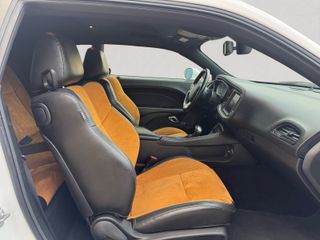 Dodge Challenger SXT RWD