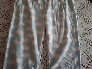 Pijama Mujer T XL. Nuevo