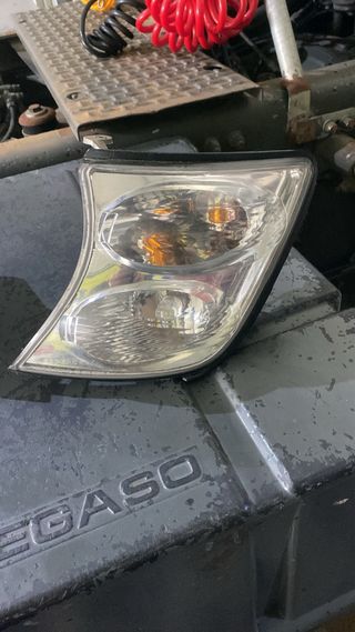 Pilotos Traseros Nissan Patrol GR Y61 y delanteros