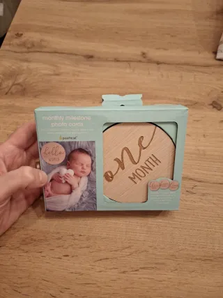 Tarjetas mensuales madera bebé Pearhead