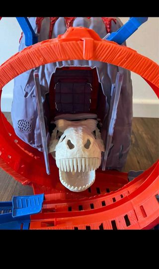 Pista Hot Wheels Monster Truck Vulcano