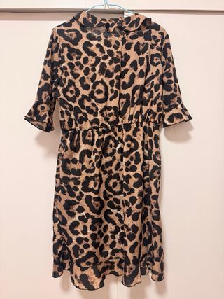 Vestido manga codo estampado leopardo
