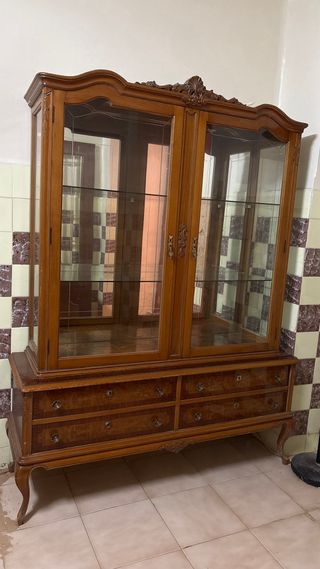Vitrina vintage de madera y cristal