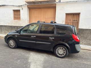 Renault Megane Grand Scenic