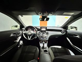 Mercedes-Benz A-Klasse A 180 Urban *NACIONAL*