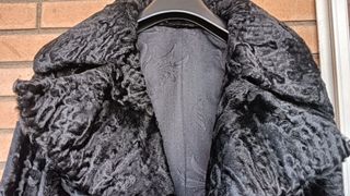 Pelliccia Astrakan Vintage Nera Taglia 46