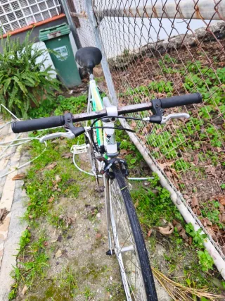 Bicicleta de carretera Mendiz