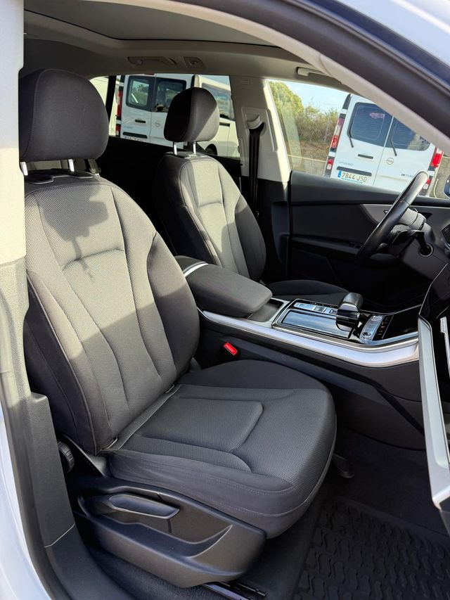 AUDI Q8 Black line 50 TDI quattro tiptron