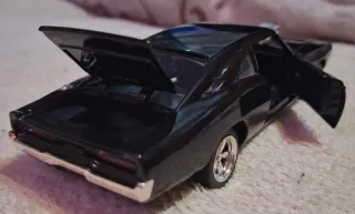 Dodge Charger Metal 1:32
